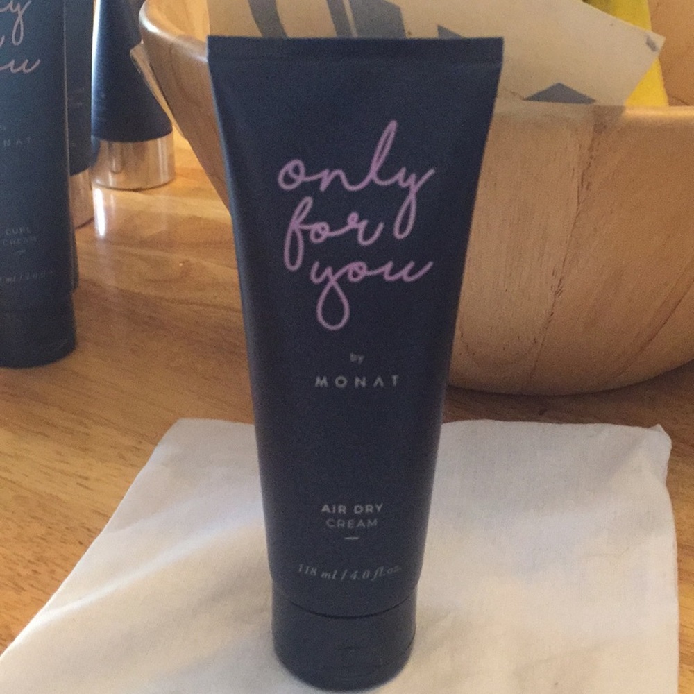 Monat air dry cream